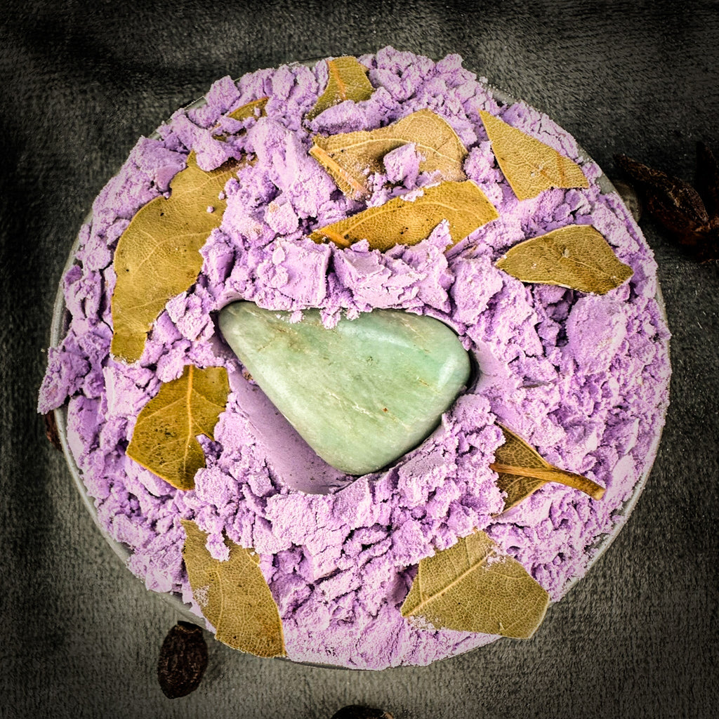 Absolute Power Sachet Powder by Madame Pamita