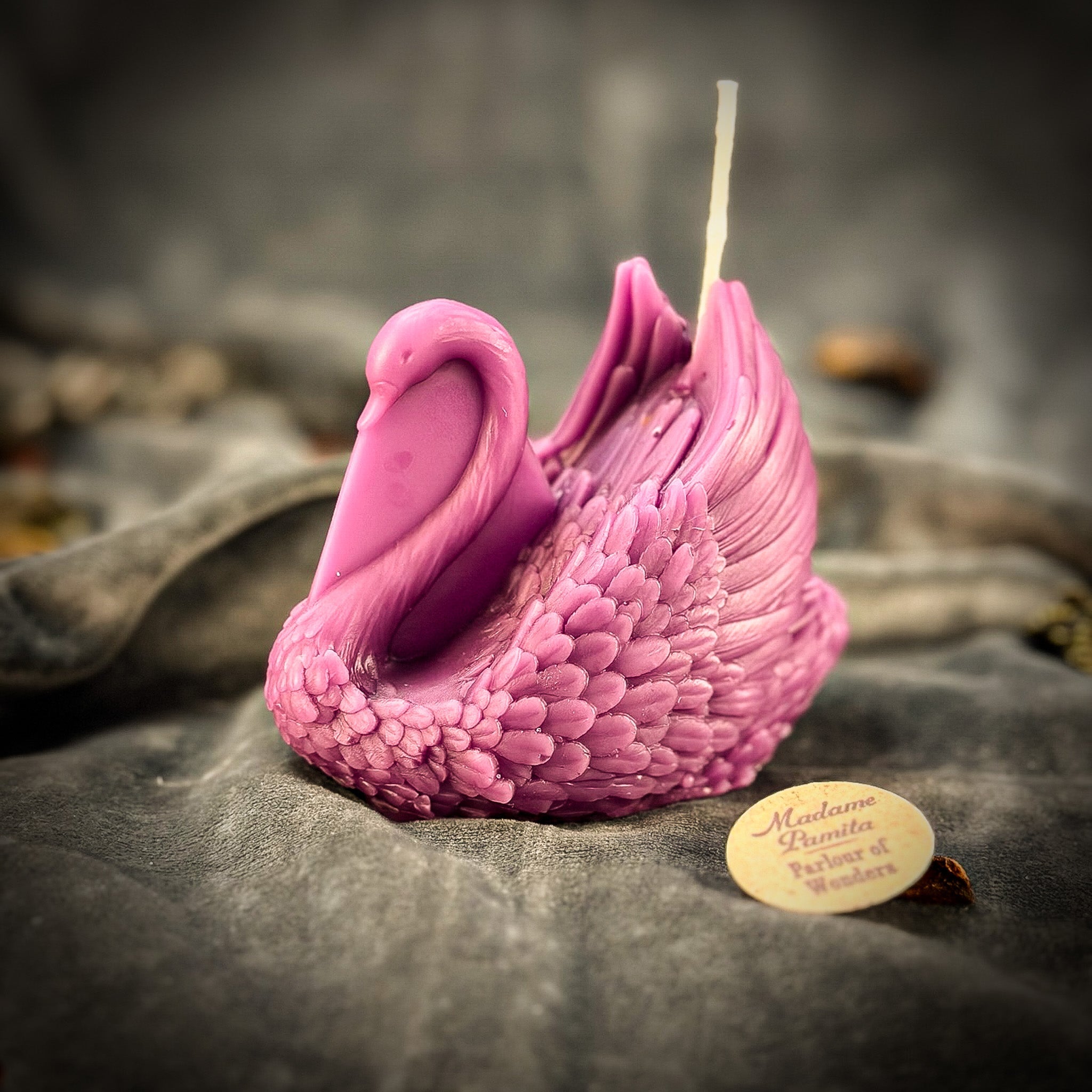 Beeswax Elegant Swan Spell Candle