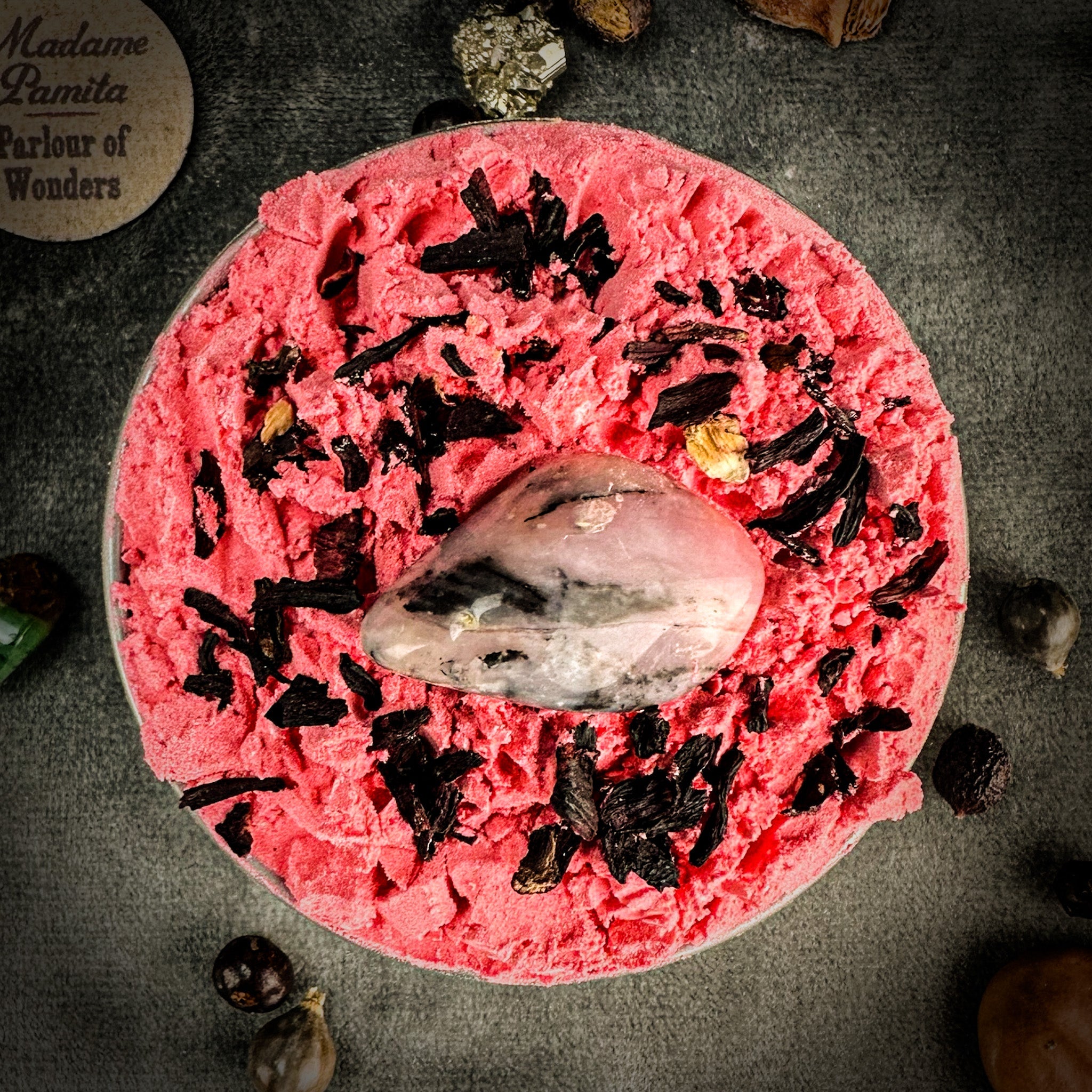 Come to Me Sachet Powder by Madame Pamita