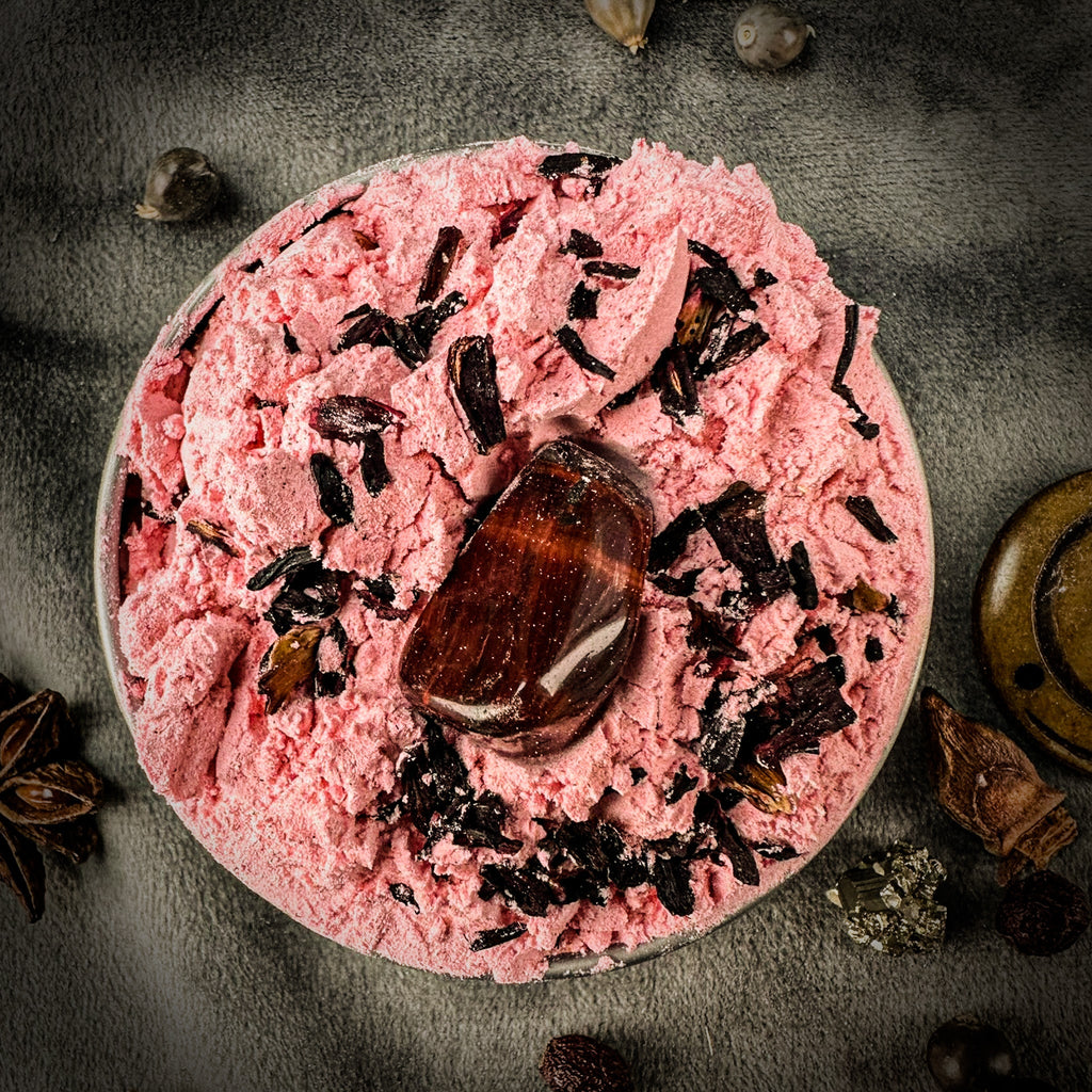 Fire of Desire Sachet Powder by Madame Pamita