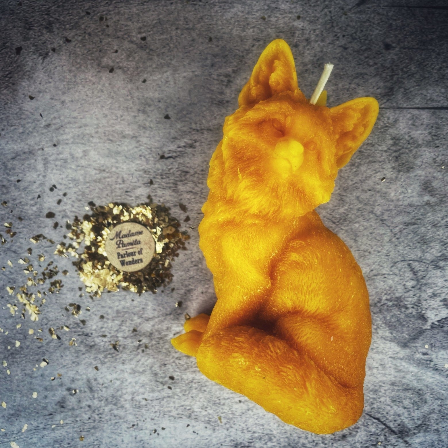 Beeswax Fast Fox Spell Candle