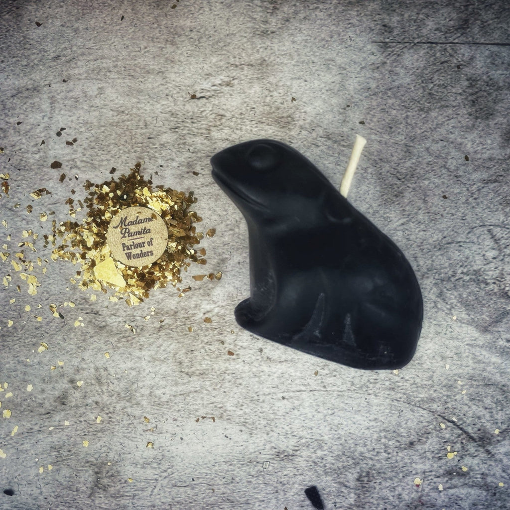 Beeswax Lucky Money Frog Spell Candle