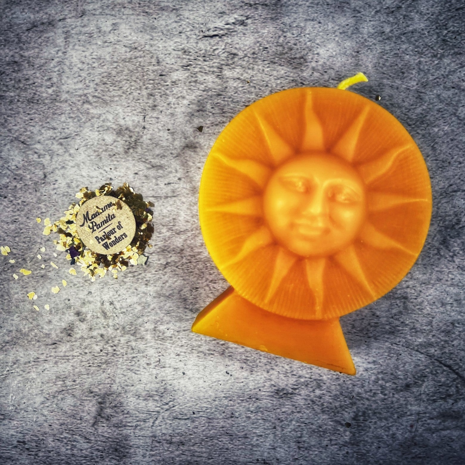 Beeswax Shining Sun Spell Candle