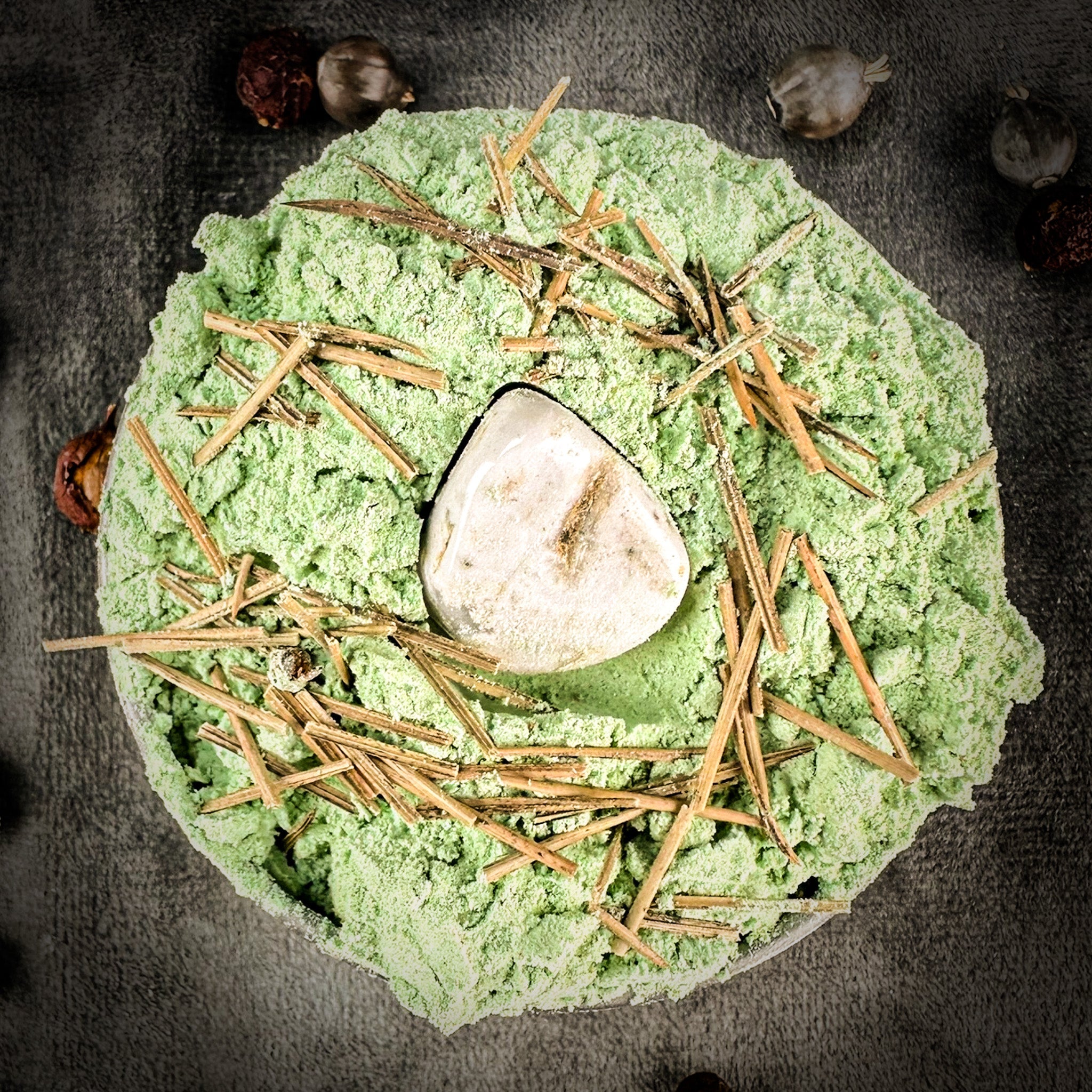 Money Magnet Sachet Powder by Madame Pamita