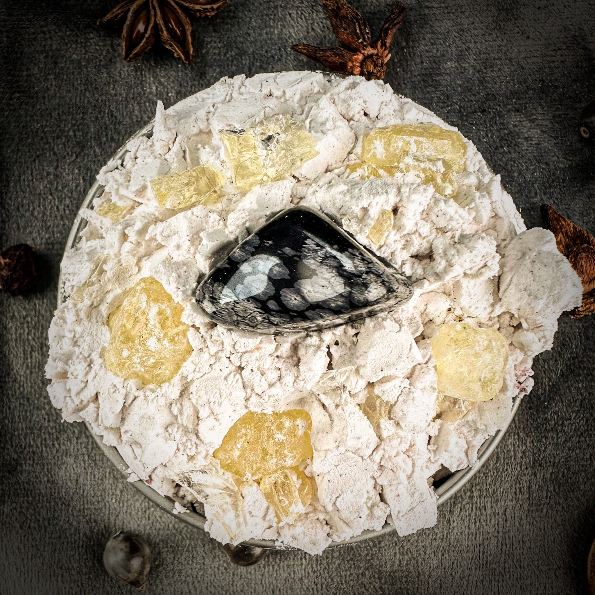 Santa Muerte Sachet Powder by Madame Pamita