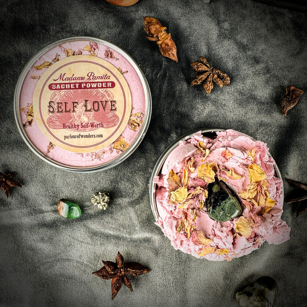 Self Love Sachet Powder by Madame Pamita