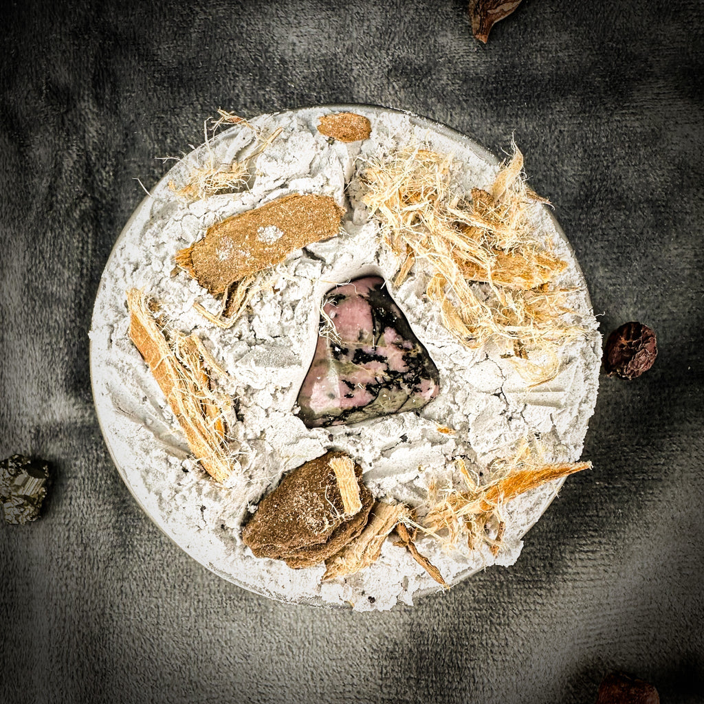 Shut Your Mouth Sachet Powder by Madame Pamita