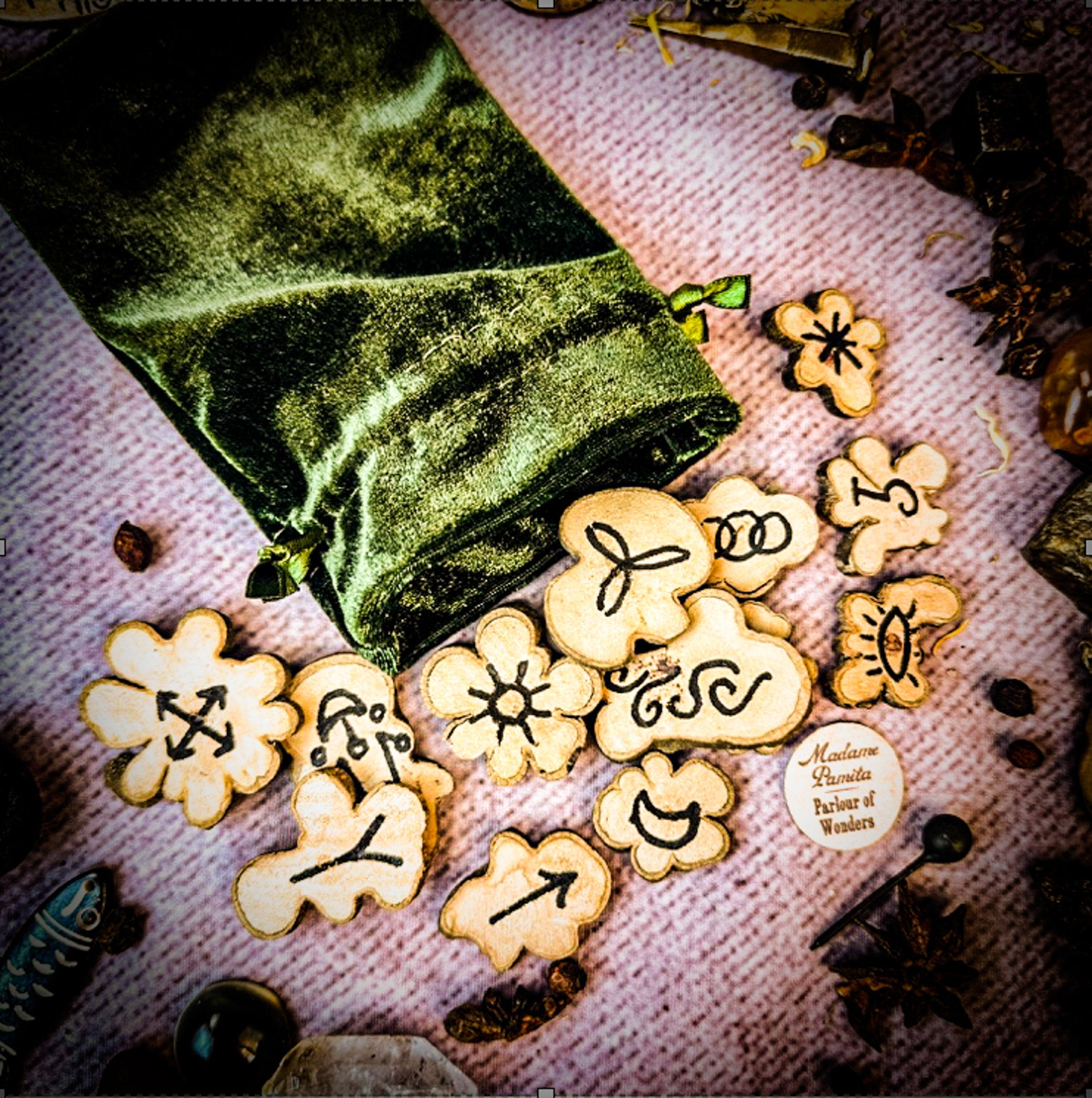 Witch's Runes Kit