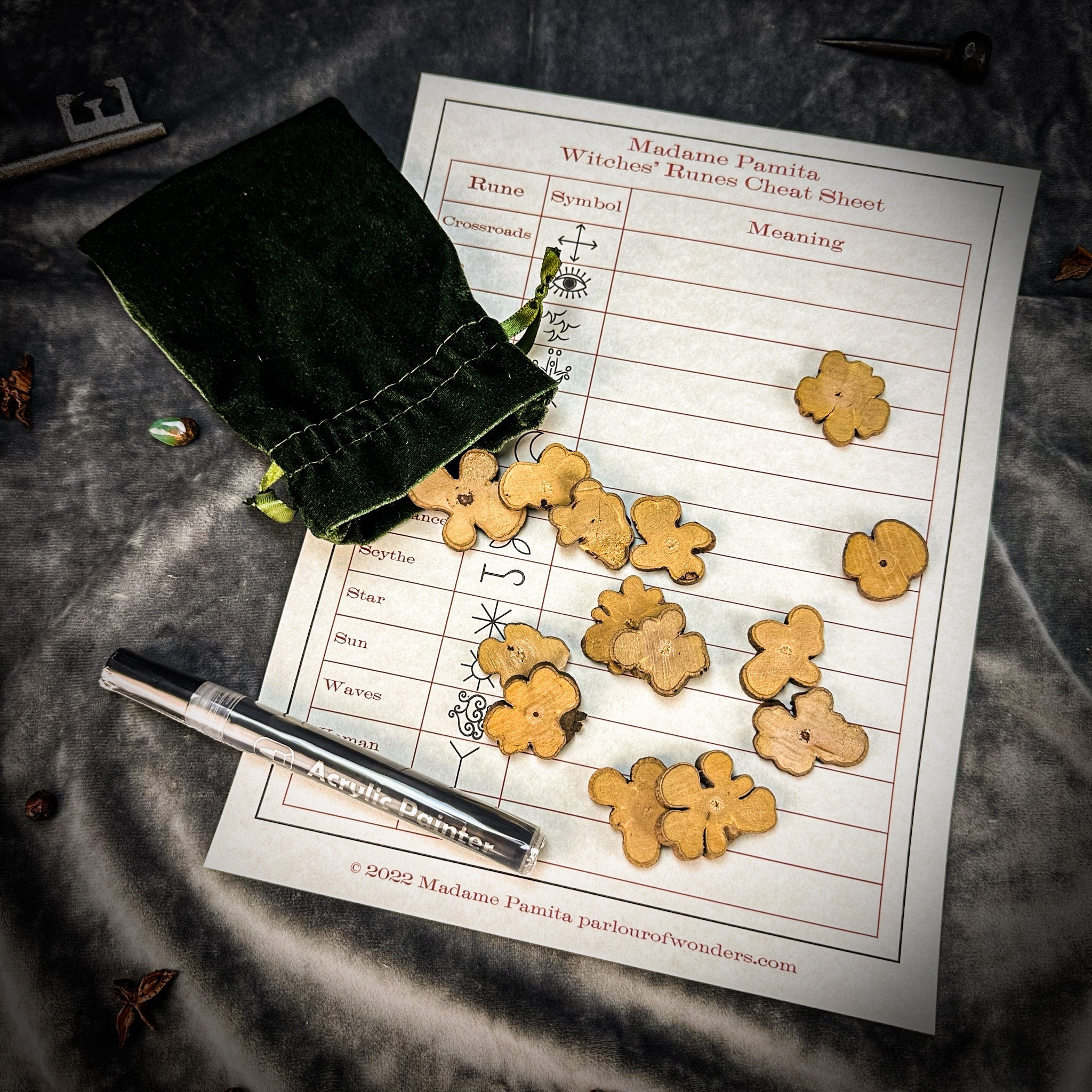 Witch's Runes Kit