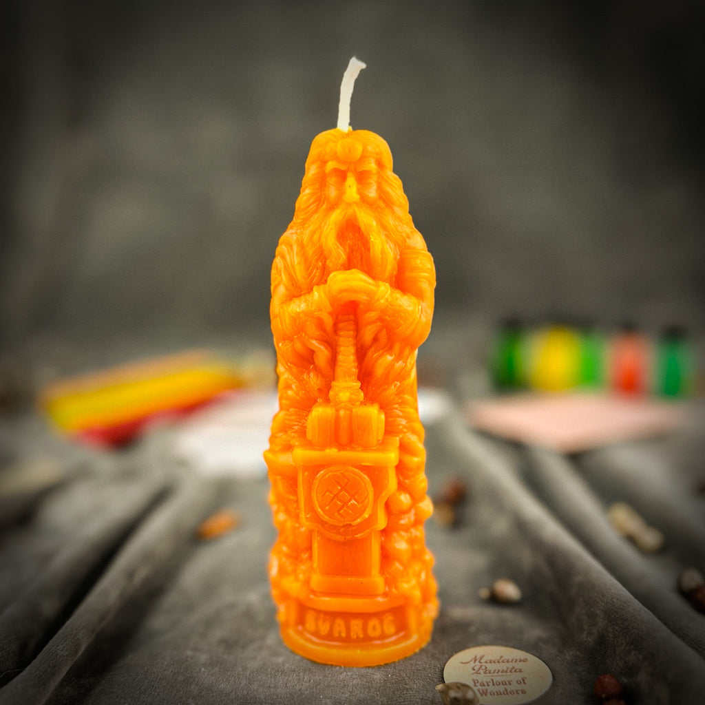 August Leo New Moon Svaroh Manifesting Candle Spell