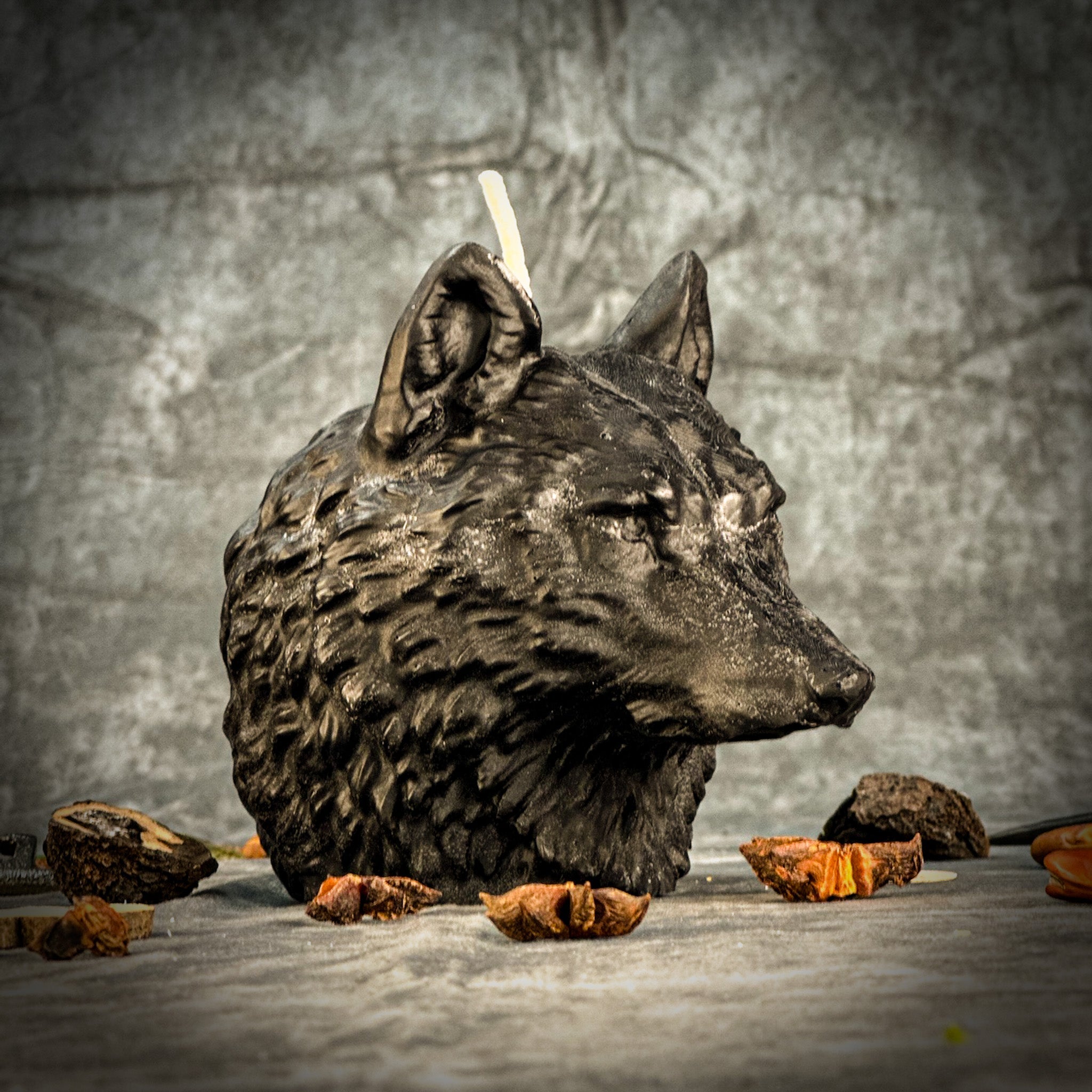 Beeswax Leader of The Pack Spell Candle - Confidence, Leadership & Wolf Magic