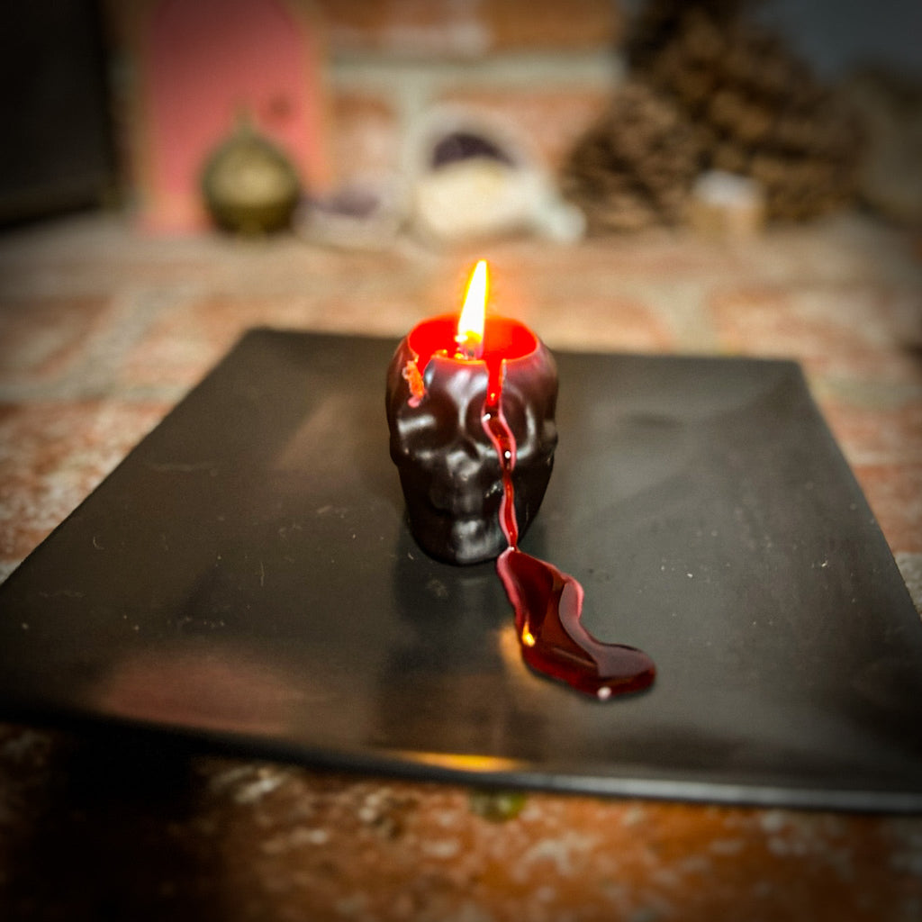 Beeswax Return to Sender Small Skull Spell Candle