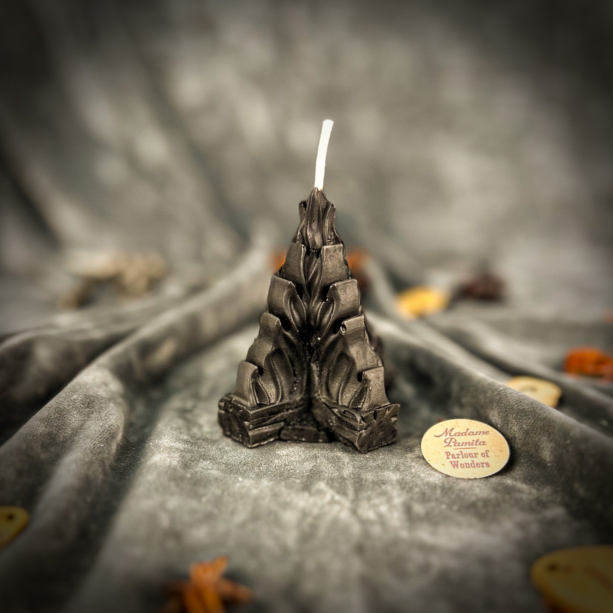Beeswax Vohon’ Living Fire Spell Candle