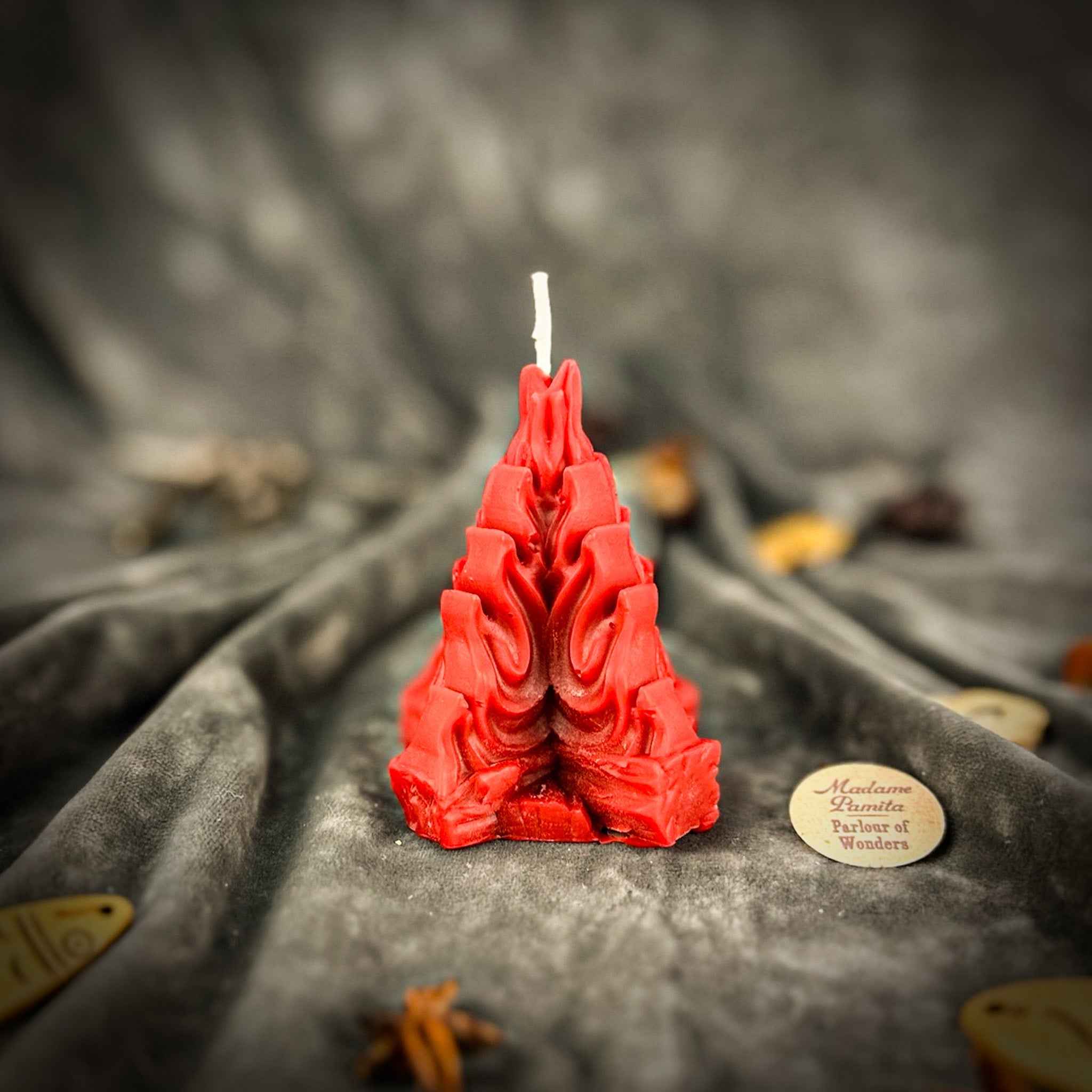 Beeswax Vohon’ Living Fire Spell Candle