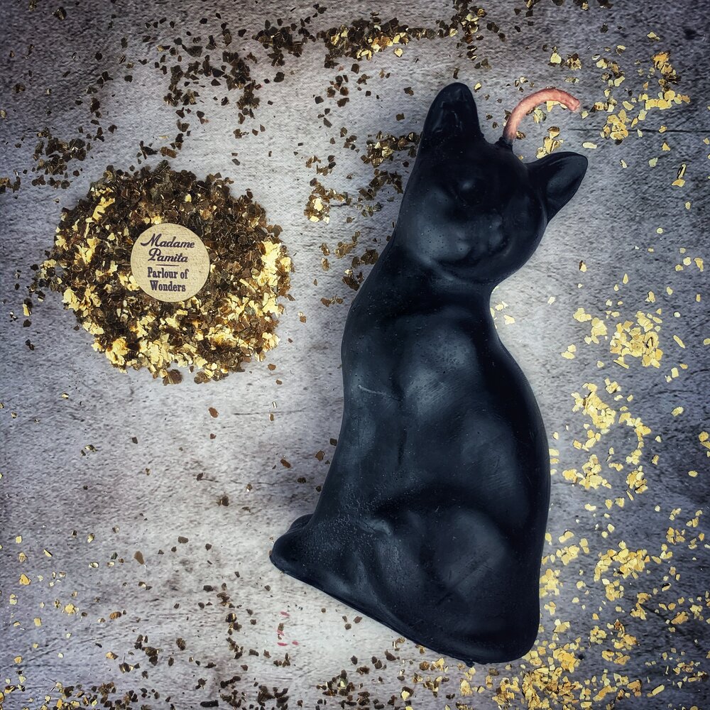 Beeswax Lucky Cat Spell Candle