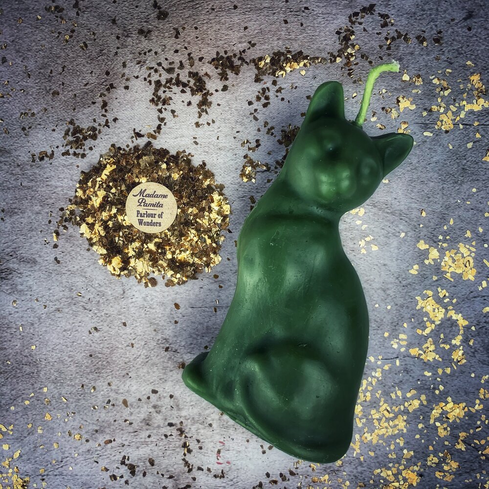Beeswax Lucky Cat Spell Candle
