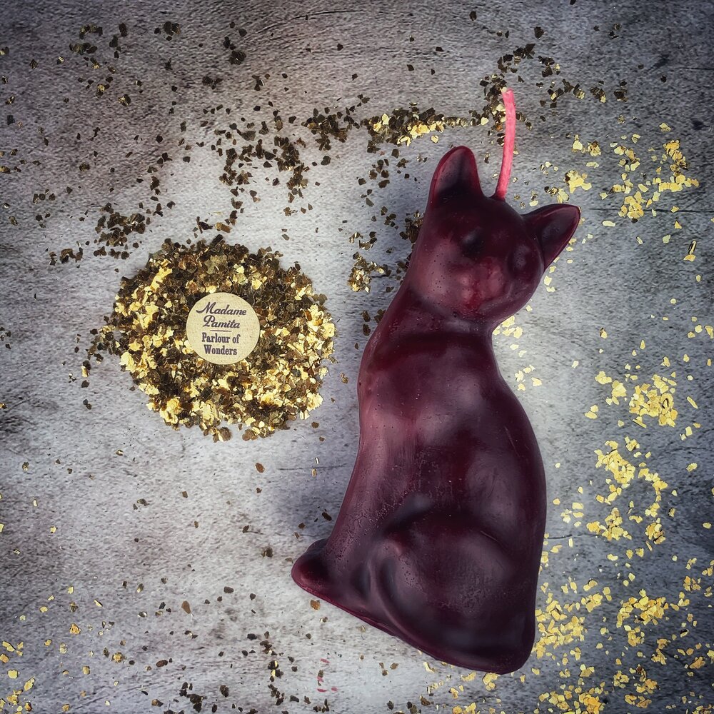 Beeswax Lucky Cat Spell Candle