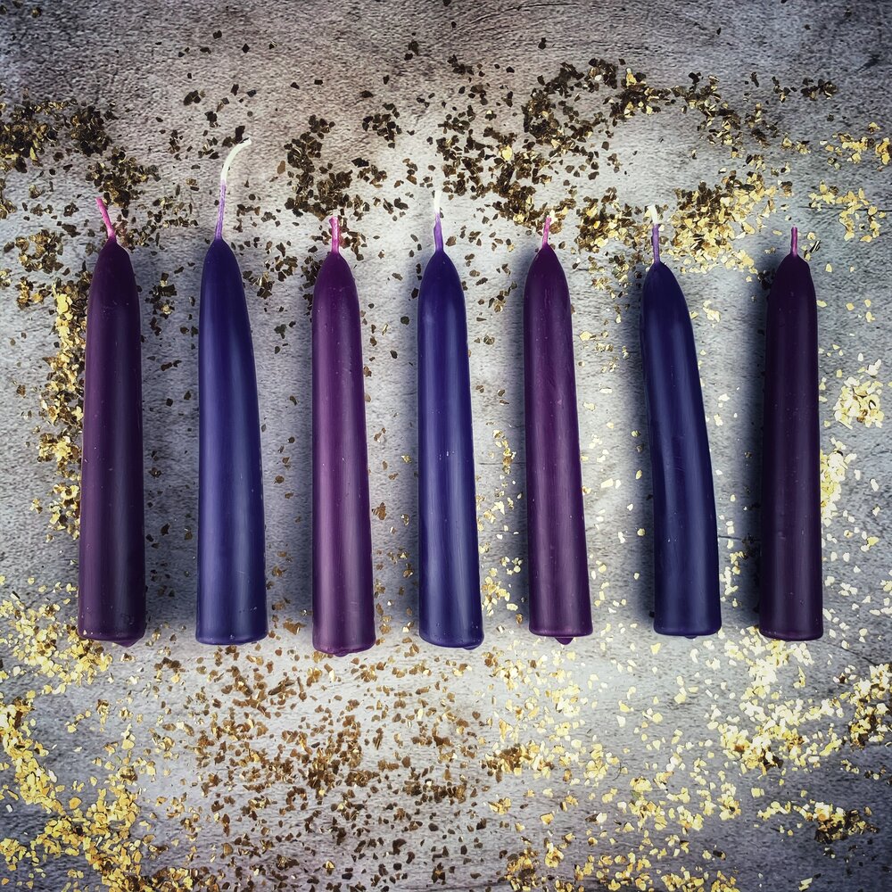 Thick Beeswax Taper